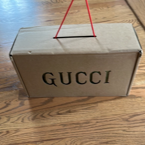Gucci sneakers - Picture 4 of 11